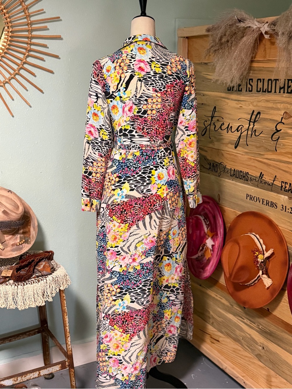 Yumi Kim Floral Multi-Color Long Sleeve Maxi Dress with Self Tie - Picture 7 of 12